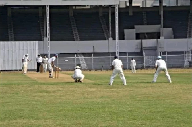 cricket-pic cricket-pic