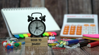 How Early Should You Start Investing & How Much to Contribute Monthly